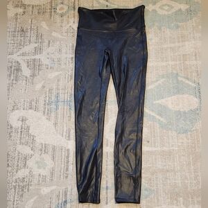 SPANX Faux Leather Leggings. Black. Size M. EUC